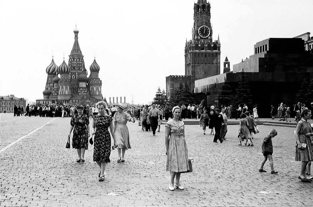 赤の広場の女性たち、1960年代
