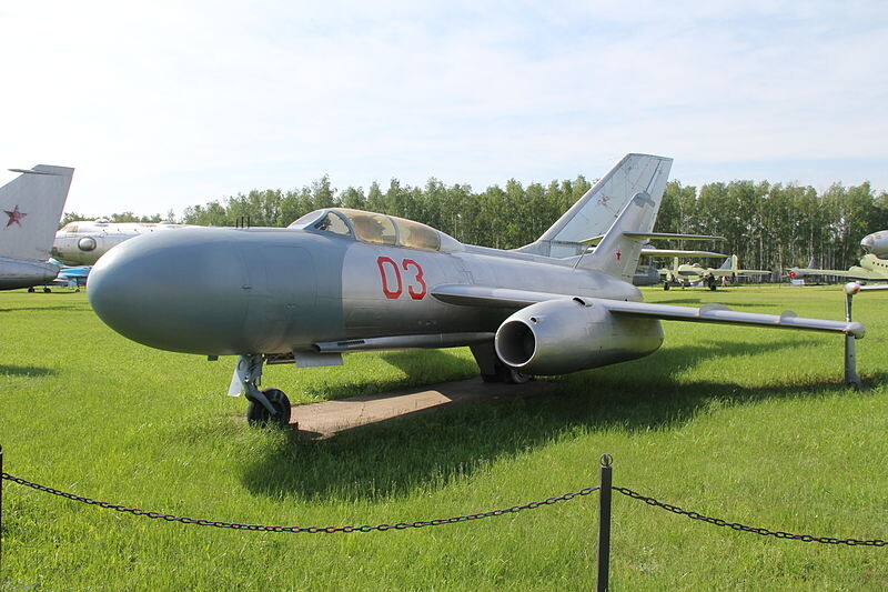 Yak-25 expuesto en Moscú