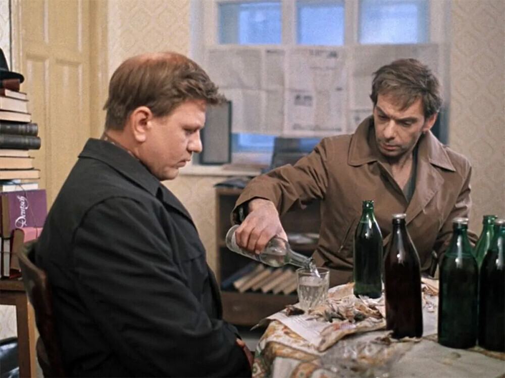 Кадар од филмот „Москва не им верува на солзите“, реж. Владимир Мењшов, 1979. / Мосфильм