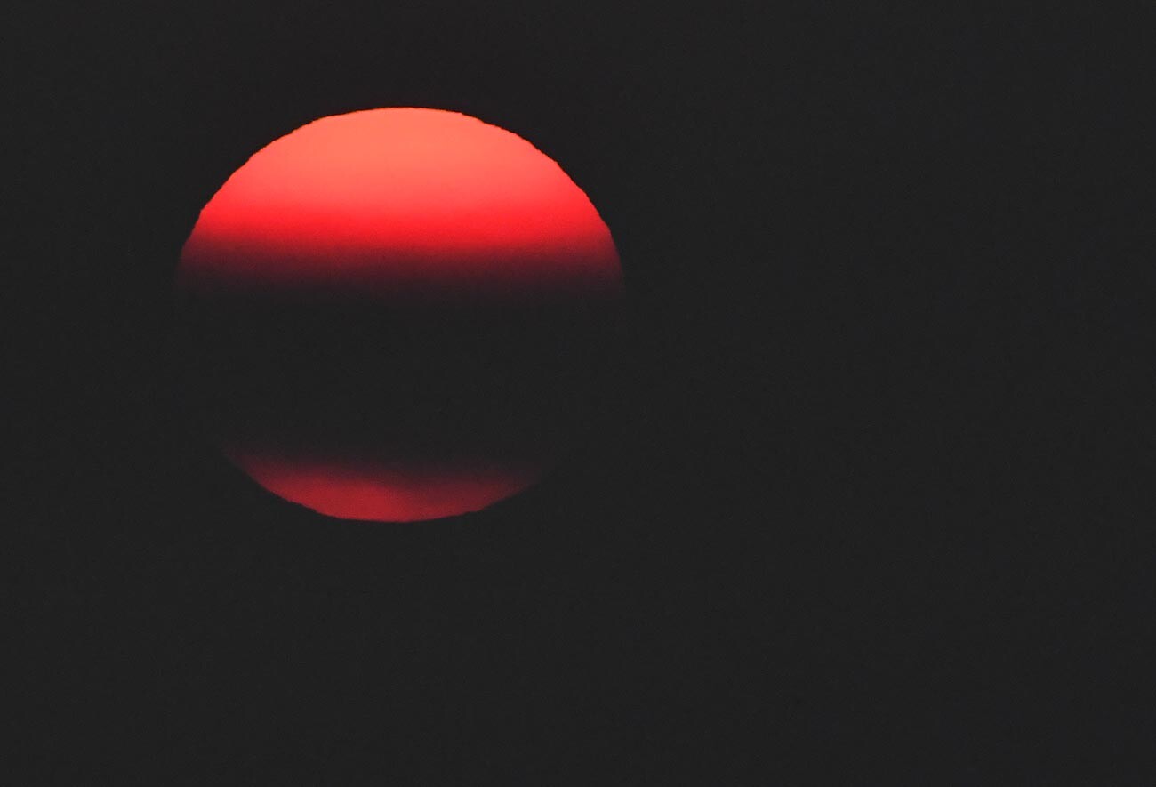 ウラジオストクの真っ赤な太陽