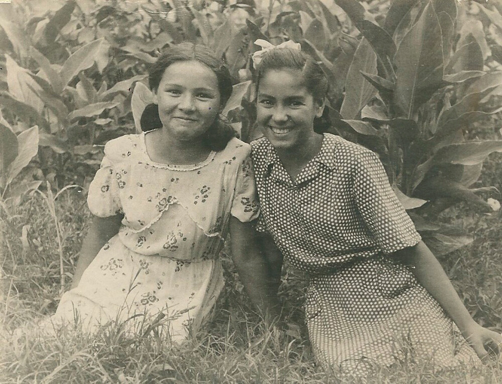Mädchen aus dem sowjetischen Usbekistan, 1950.