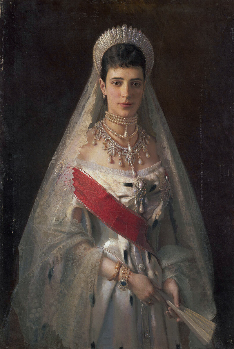 Ivan Kramskoï. Portrait de l'impératrice Maria Feodorovna, 1881

