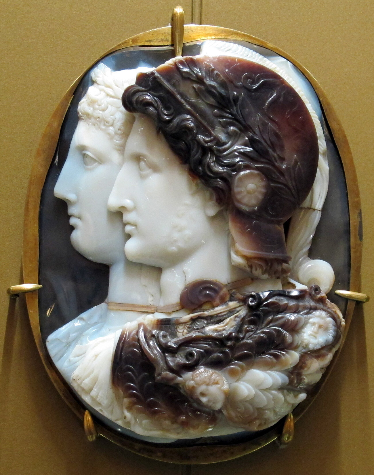 The Gonzaga Cameo