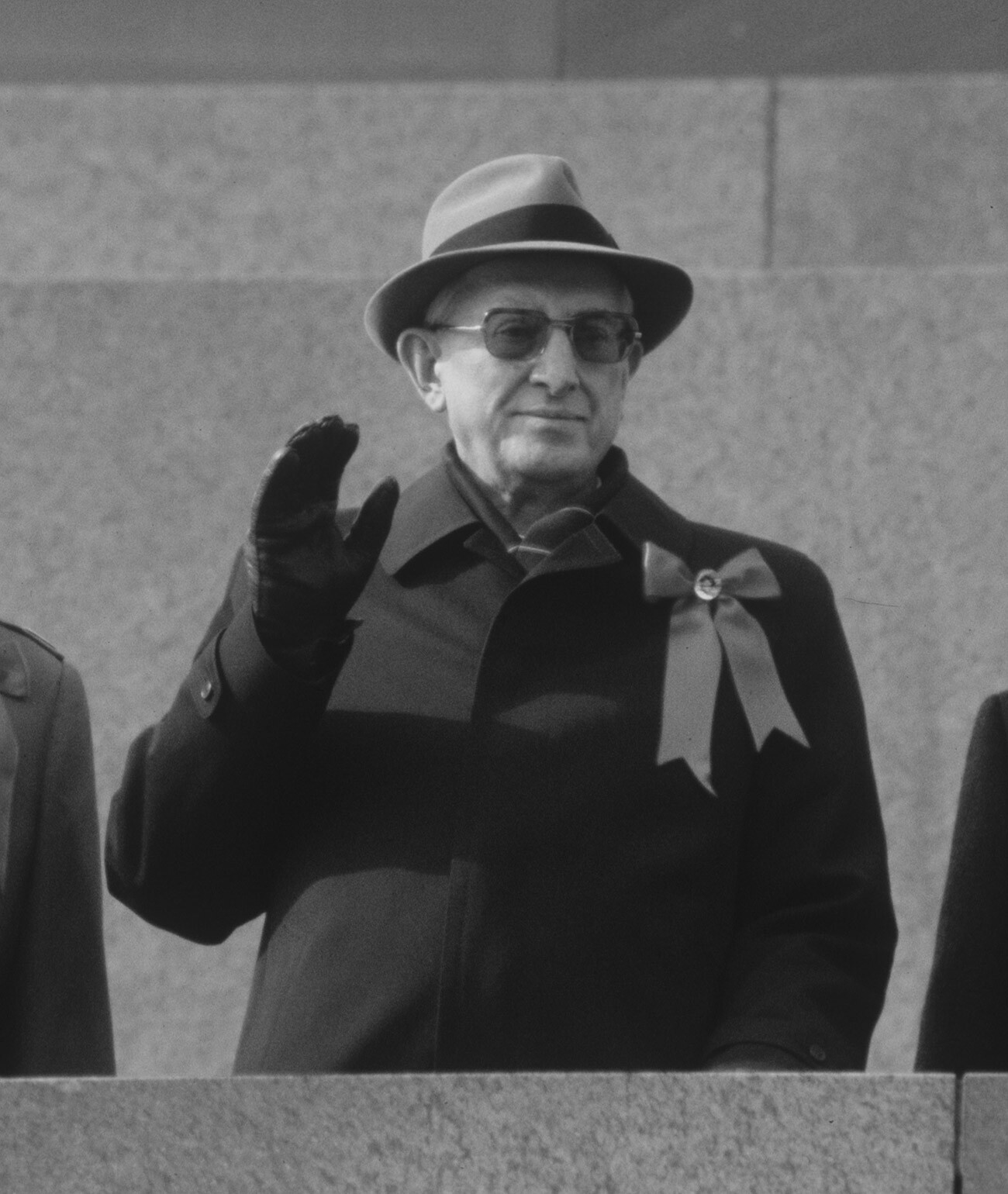  Генералният секретар на Централен комитет на Комунистическа партия на Съветския съюз Юрий Владимирович Андропов 