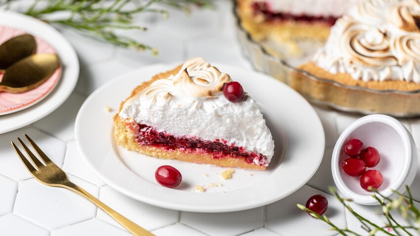 ヴォログダのメレンゲを乗せたクランベリーパイの作り方 レシピ ロシア ビヨンド