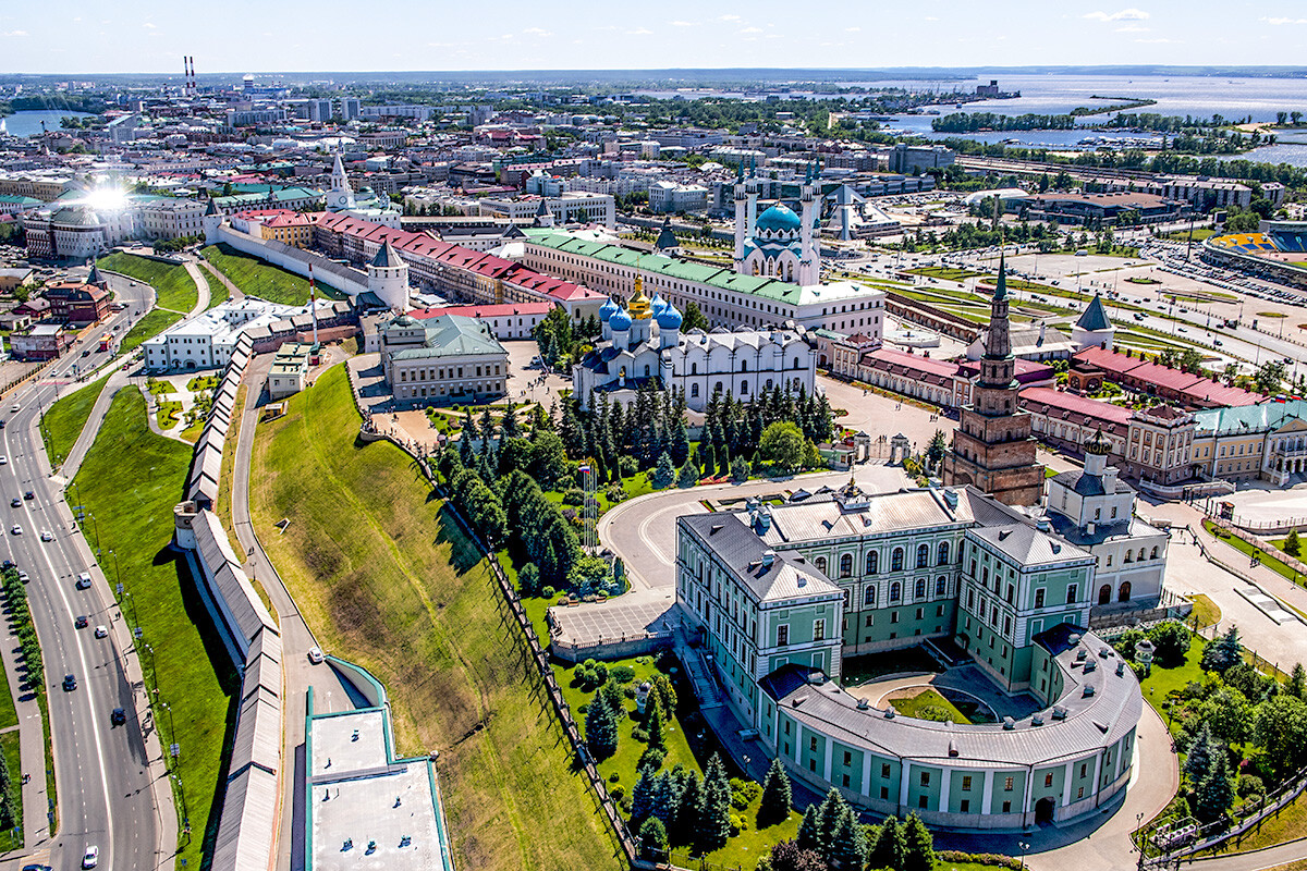 Aerial shot of Kazan Kremlin: Cathedral of the Annunciation, Suyumbike Tower and Kul Sharif Mosque visible