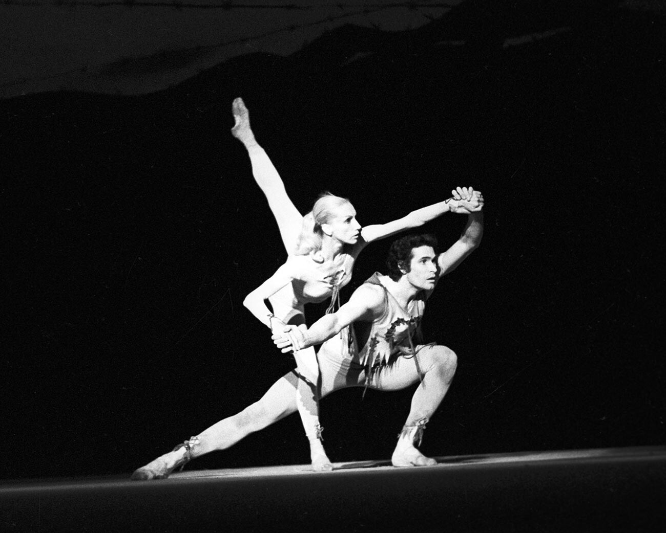 I ballerini del Leningrad Ballet Ensemble Anna Osipova e John Markovskij in una scena del balletto 