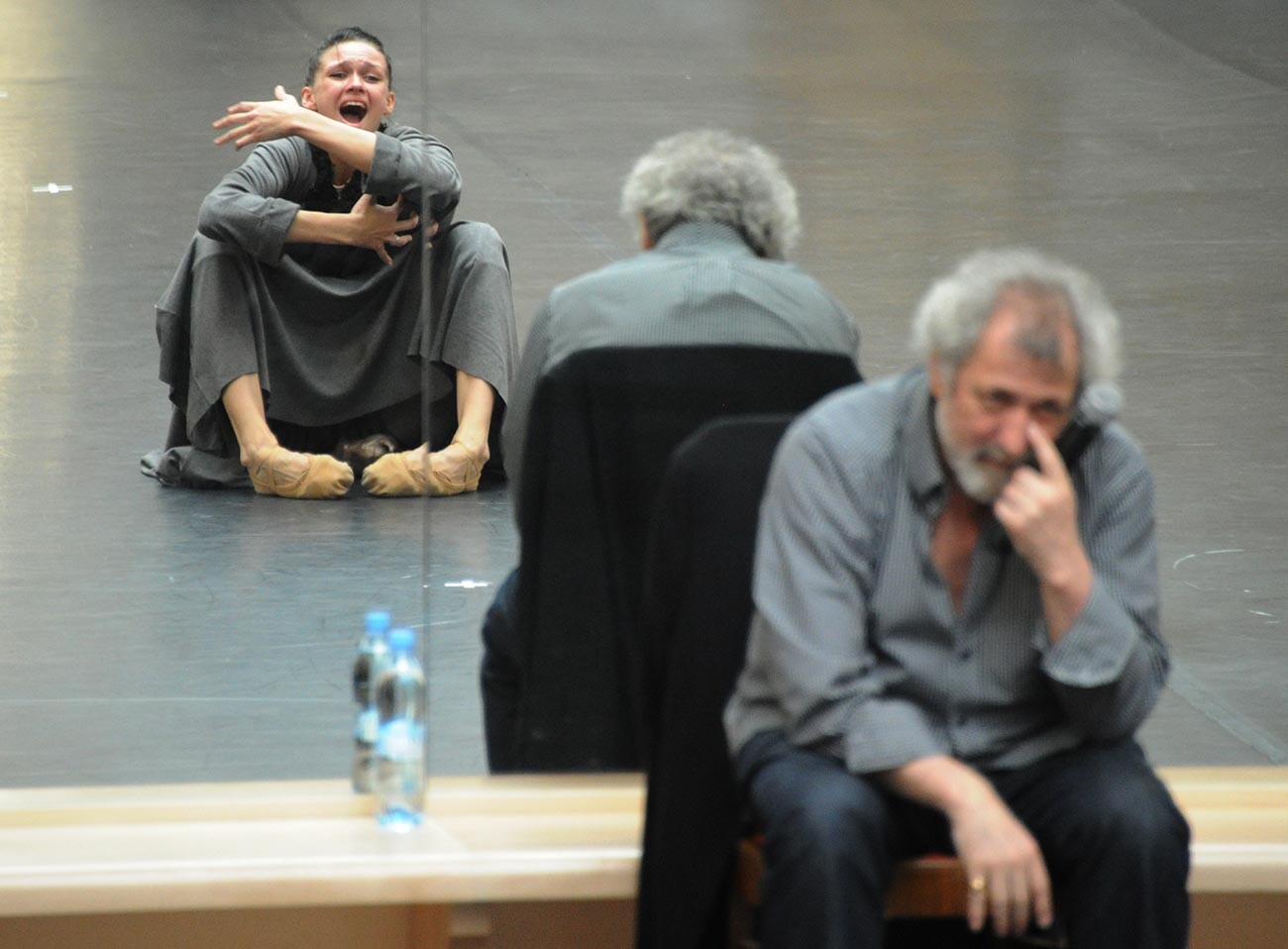 Ljubov Andrejeva, solistka Akademskega državnega baletnega gledališča Eifmana, v prizoru iz baleta 