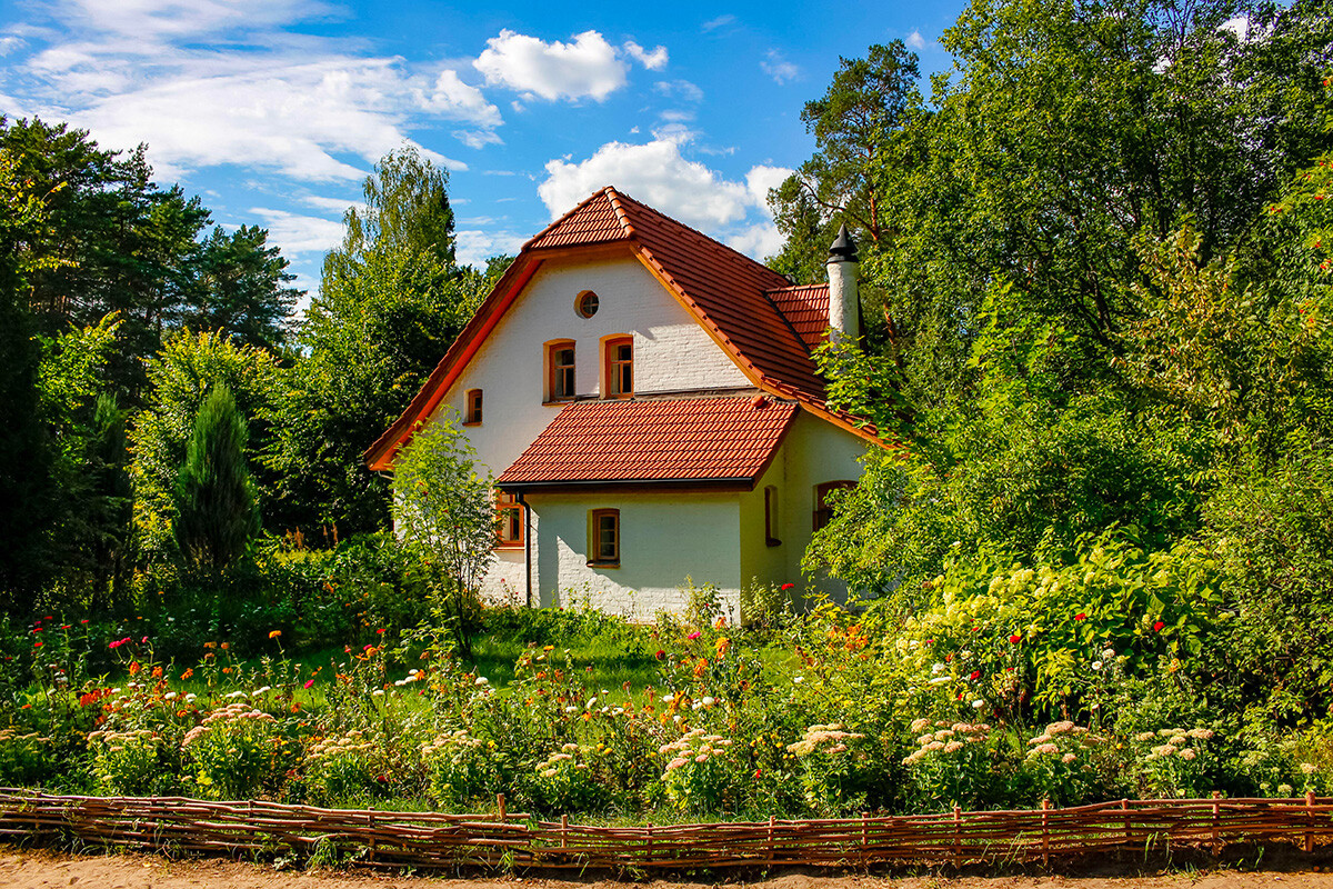 Vasily Polenov's studio in Polenovo estate