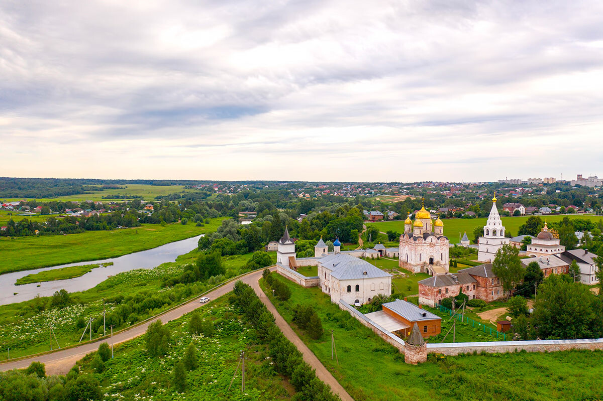 Lužecki samostan, Možajsk