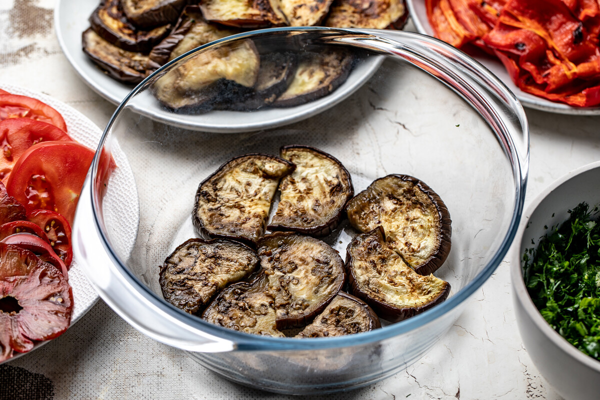 Try a marinated salad with eggplant from the south of Russia (RECIPE) Russia Beyond