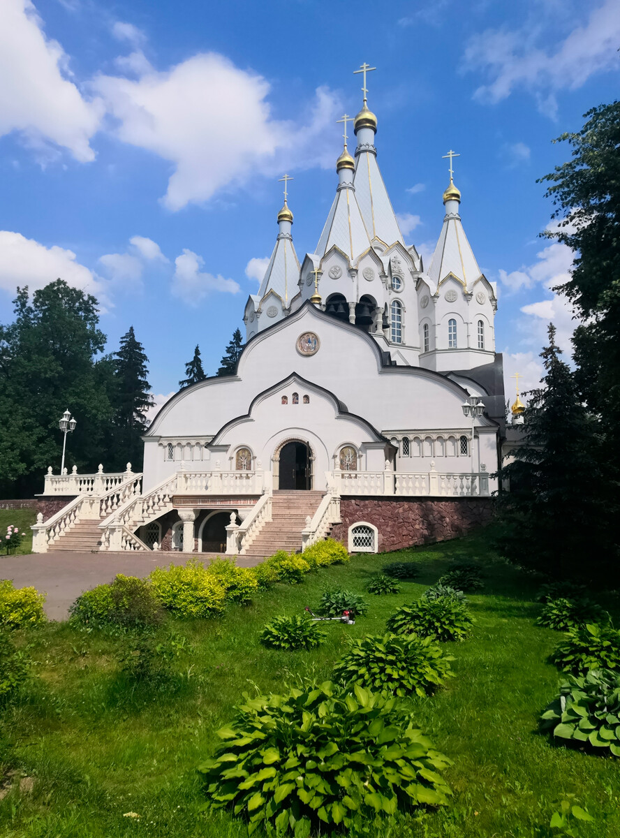 La Chiesa dei Nuovi Martiri e Confessori a Butovo