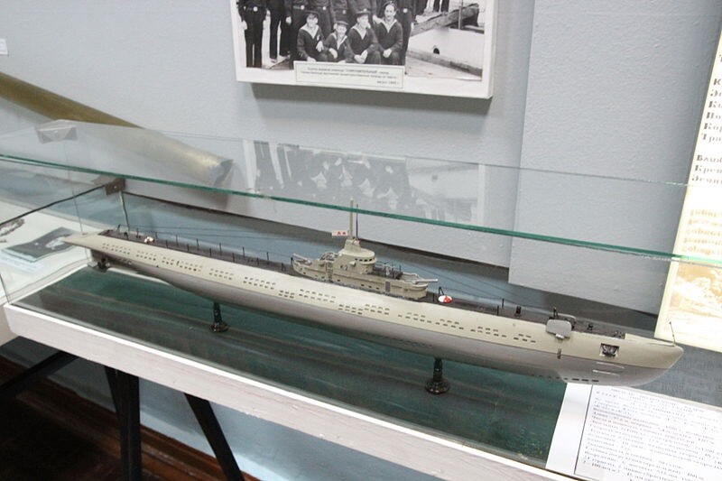 Maqueta de un submarino K-2