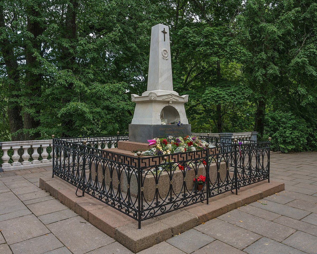 Pushkin's grave in Svyatogorsk monastery in the Pskov region 