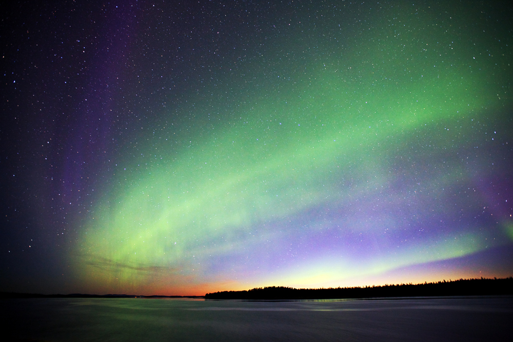 Mais c'est loin d'être le seul endroit en Russie pour admirer de superbes aurores boréales.