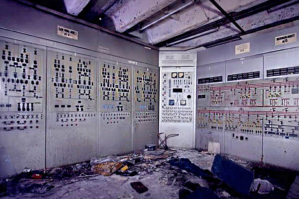 Assim é o interior da estação de radar Danúbio-3. Essa tecnologia servia para controlar o céu nos entornos de Moscou e alertar no caso de haver um ataque de mísseis. Depois de desarmar a estação, foi abandonada. Não se destruiu nada; muitos dos equipamentos foram simplesmente largados ali.