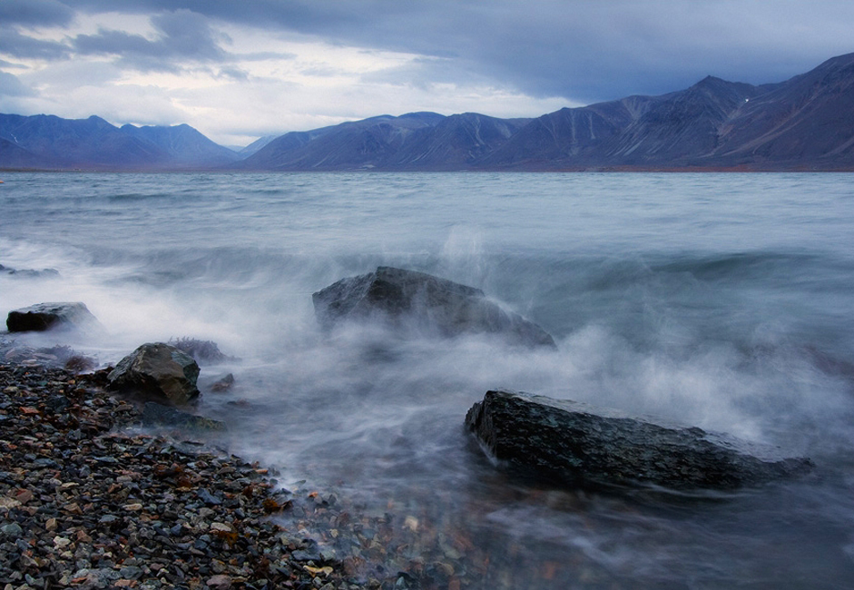 Una ventosa tarde de septiembre en la bahía de Krest en la Chukotka oriental (distrito de Iultinski).