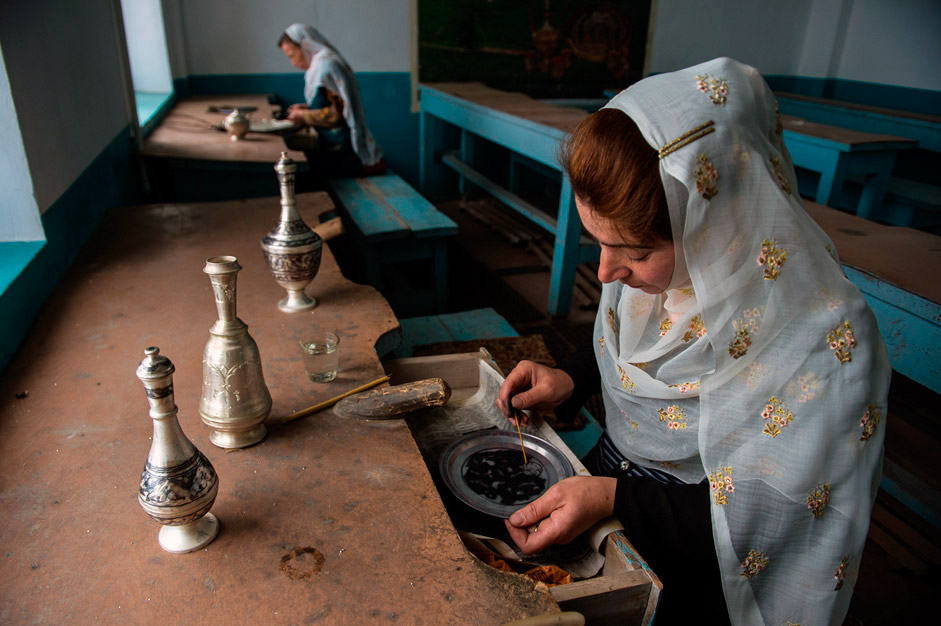 Das Kunstkombinat von Kubatschi war einmal im ganzen Land und über seine Grenzen hinaus bekannt. Auch heute arbeiten dort Handwerker, aber nicht in dem Umfang wie einst. Hier wird eine einzigartige Sammlung von Gegenständen aus verschiedenen Jahren bewahrt, die eine Besichtigung wert ist.
