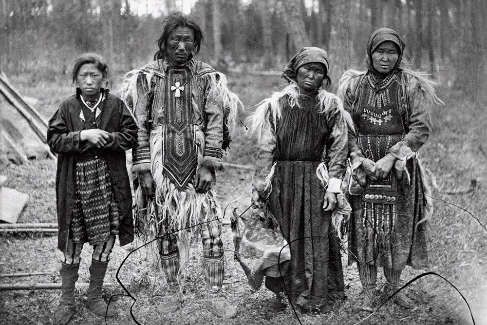 Ewenken, nomadisch lebende Rentierzüchter in der Nähe des Ob, Westsibirien, 1988. Mit freundlicher Genehmigung der Sammlung von Wladimir Nikitin, Sankt Petersburg.