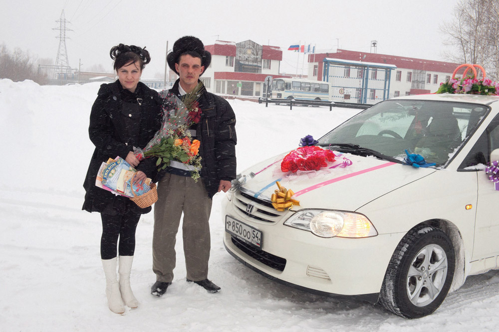 Recién casados, afueras de Novosibirsk en noviembre de 2010.