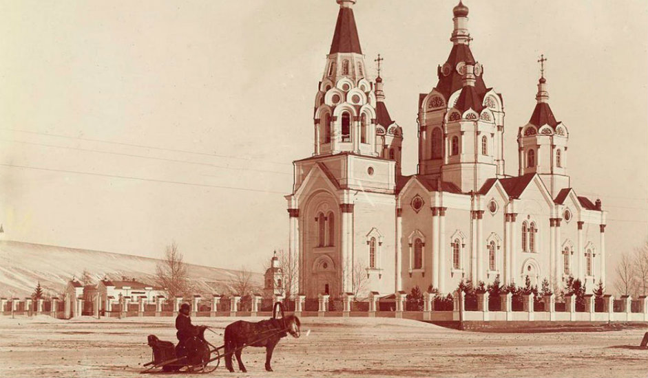 12/16. Цркве у Краснојарску. Краснојарск је једна од главних станица на Транссибирској прузи.