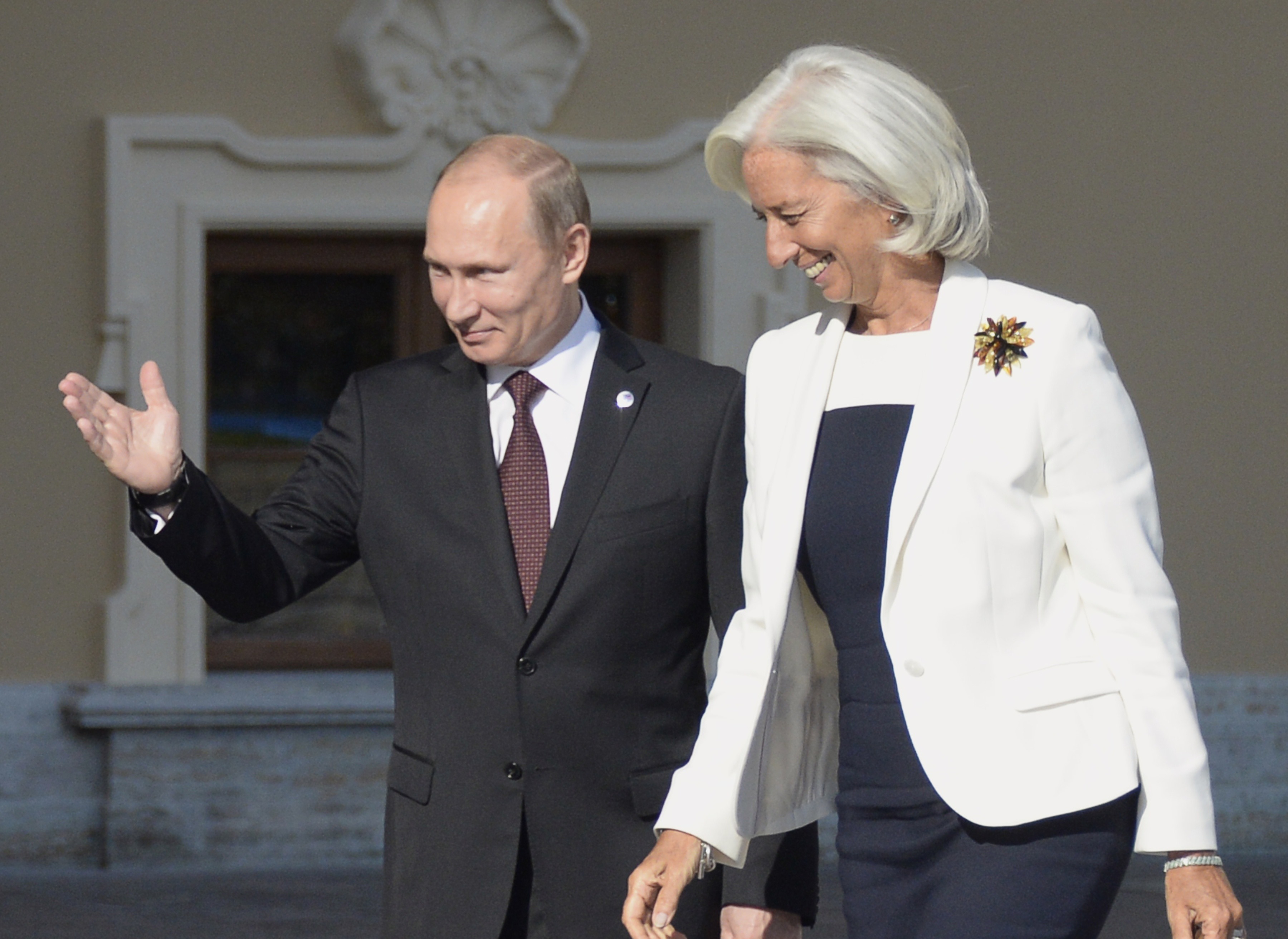 2013年9月プーチン大統領の故郷サンクトペテルブルクで20ヶ国・地域（G20）首脳会議が開催され、クリスティーヌ・ラガルド国際通貨基金専務理事が案内される。