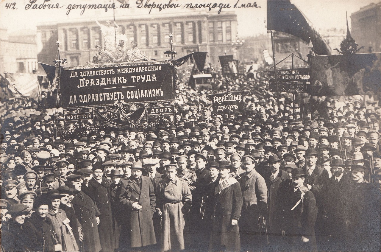 The history of Workers’ Solidarity Day (also known around the world as May Day, or International Workers’ Day) dates back to July 1889, when a congress of the Second International urged “the entire international proletariat” to commemorate the struggle of American workers in Chicago who fought for better labor conditions.  / 1917. May 1. Public celebration on Palace Square, St. Petersburg