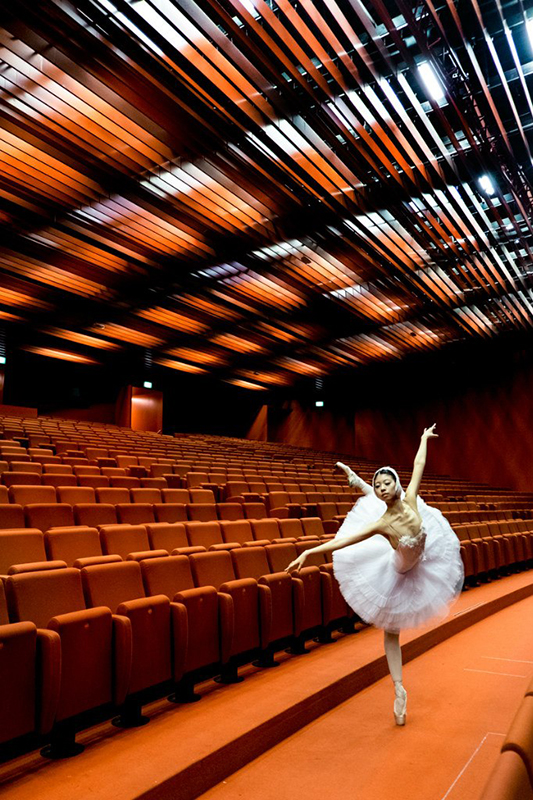 Ballet dancer during the rehearsal, Theater in Vienna, Austria.