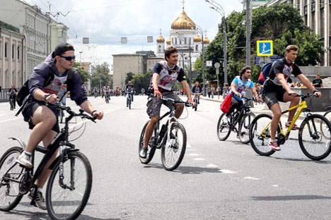 Immer mehr Russen nutzen das Fahrrad als Transportmittel.