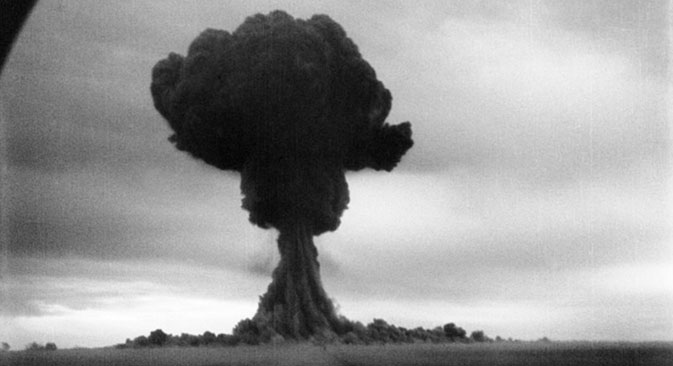 The first soviet atomic bomb test, first lightning , ussr, august 29, 1949.