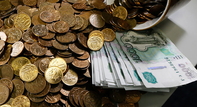 Sul rublo russo pesa una forte svalutazione 