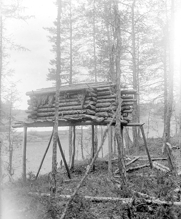 Small wooden log houses usually were built on high ground to avoid damage from snow and water.