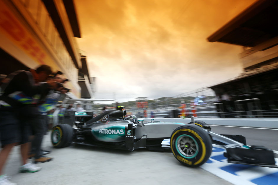 Nico Rosberg tritt für Mercedes beim Formel-1-Rennen Großen Preis von Russland in Sotschi an.