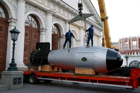 Model termonuklearne bombe AN602 v moskovskem Zveznem jedrskem centru Sarov na razstavi »70 let jedrske industrije: Verižna reakcija uspeha«.
