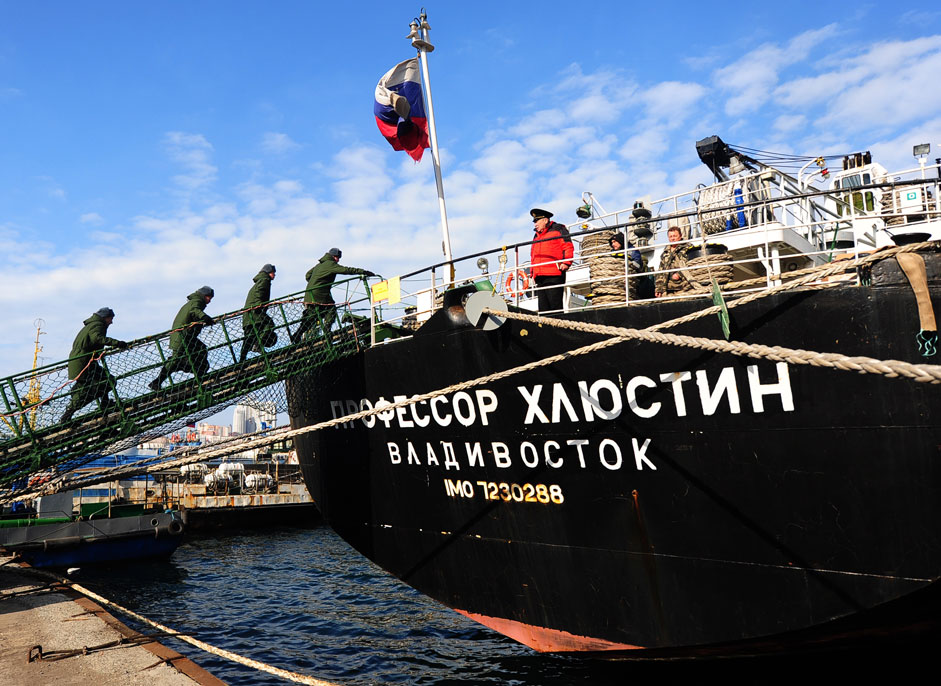 Russia. Vladivostok. 17 November 2015. The new recruits during the gathering before sending to the place of service in the training vessel "Professor Hlyustin" in the port city.
