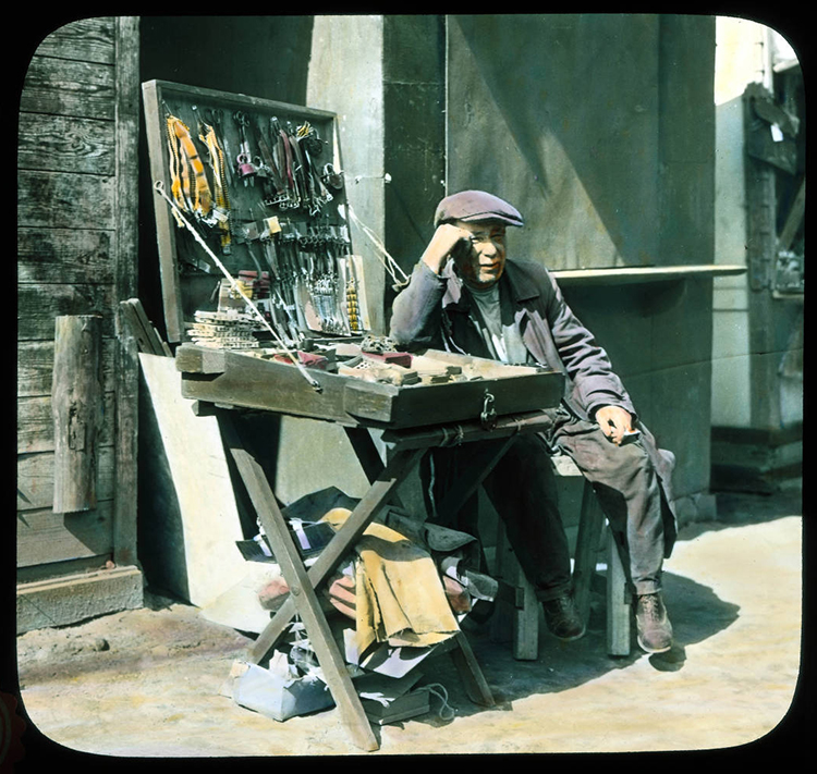 Москва. Улични продавац, 1931.
