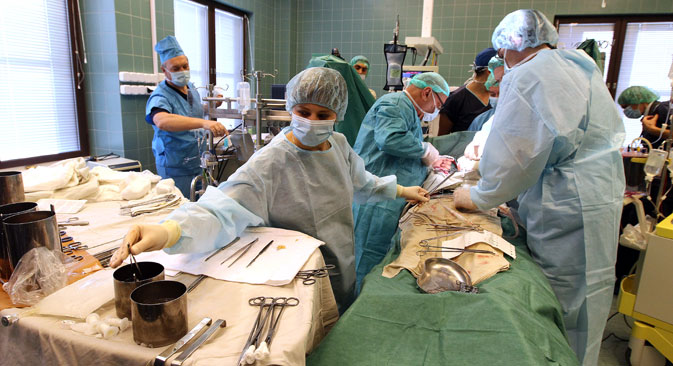 Valve replacement operation at the Sklifosovsky Emergency Care Research Institute