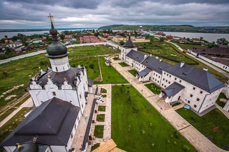 Complexo na ilha de Sviajsk surgiu 10 anos após fundação da cidade