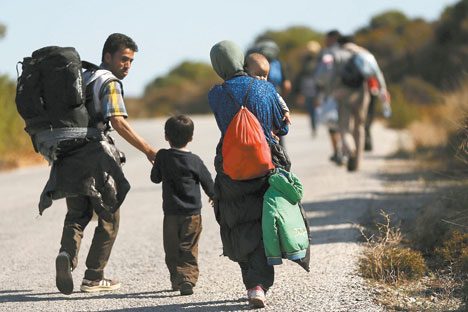 Exodus: thousands ofrefugees are stillfleeing conflict in Iraq,Syria, Afghanistan andother countries.