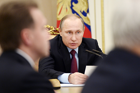 Russia's President Vladimir Putin holds a meeting on the privatization plan, Feb. 1, 2016. 