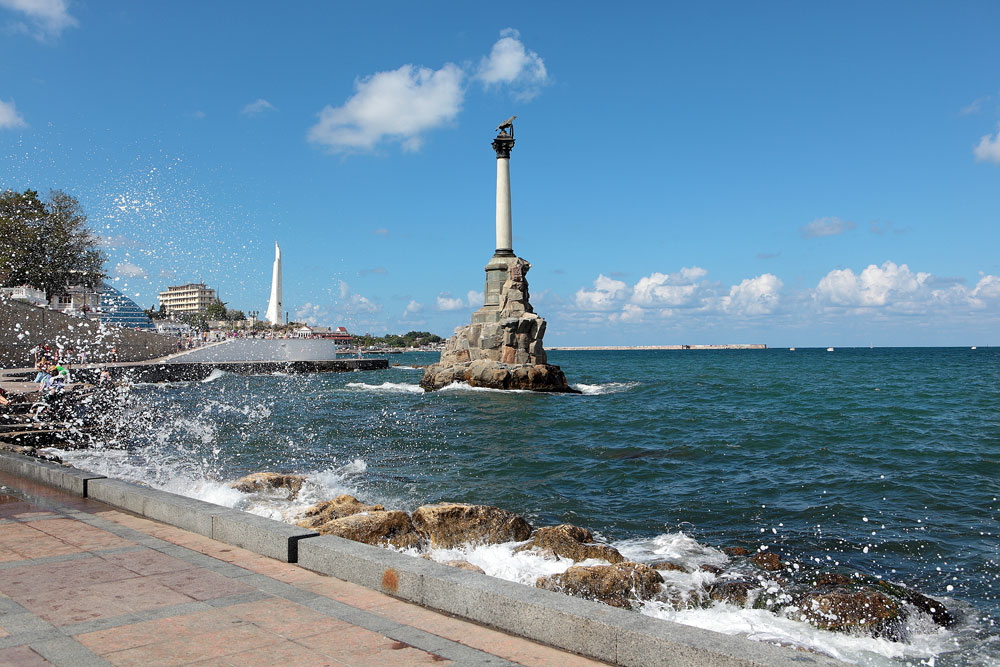 Monument To The Drowned Ships In Sevastopol Lori 0004638891 A4 1000 