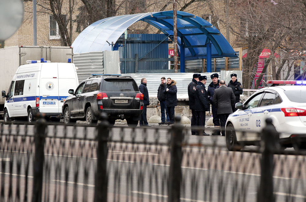 Police officers seen near Oktyabrskoye Pole Station on the Tagansko-Krasnopresnenskaya Line of the Moscow Metro where a woman suspected of killing a 4-year-old child was detained.