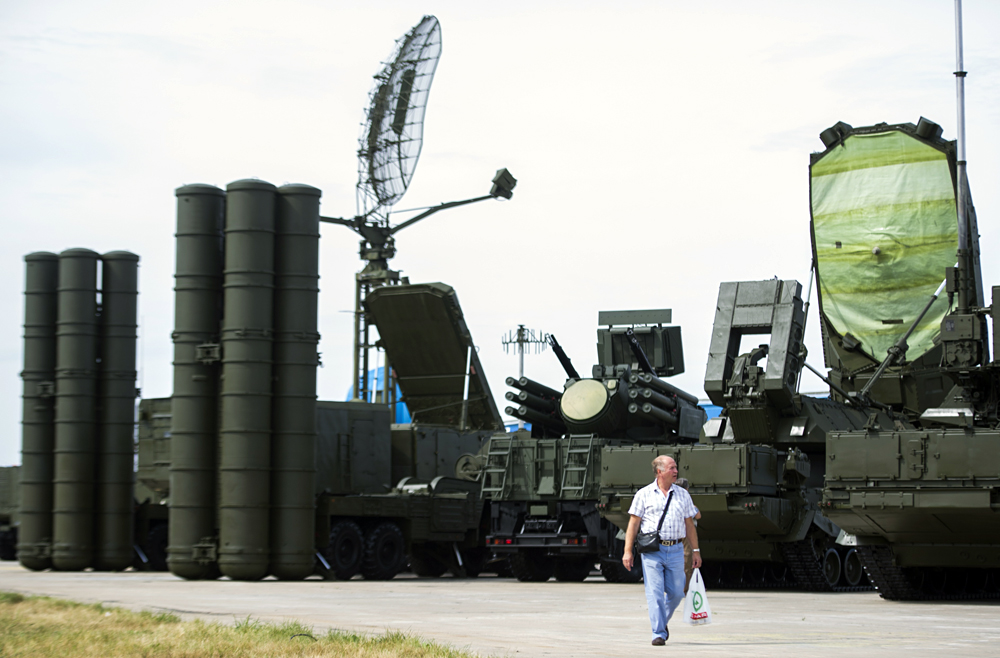 Ruski protuzračni raketni sustav S-400 "Trijumf".