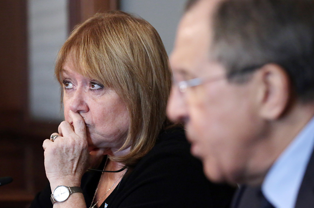 Susana Malcorra junto a Serguéi Lavrov en la rueda del prensa tras el encuentro.