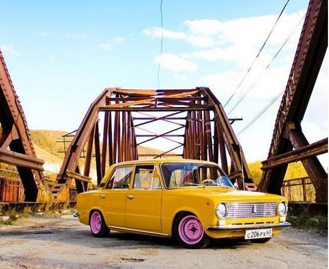 Instaweek: 12 reasons why Russians are still in love with the classic ...