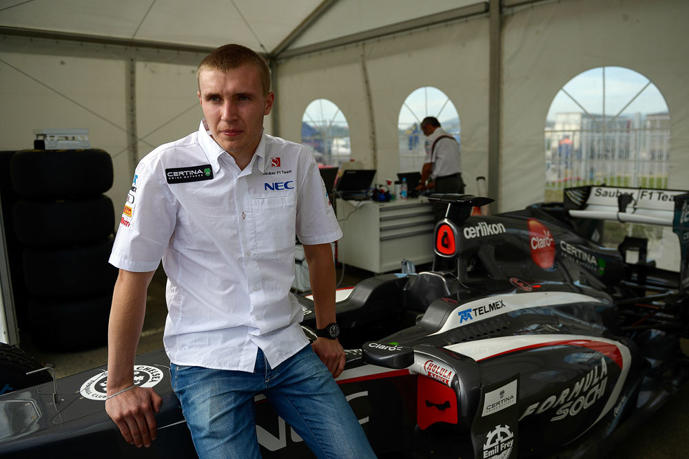 Sirotkin sebelum demonstrasi balapan Formula 1.