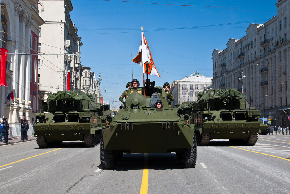 Parada na segunda-feira (9) celebrou vitória da URSS na Segunda Guerra