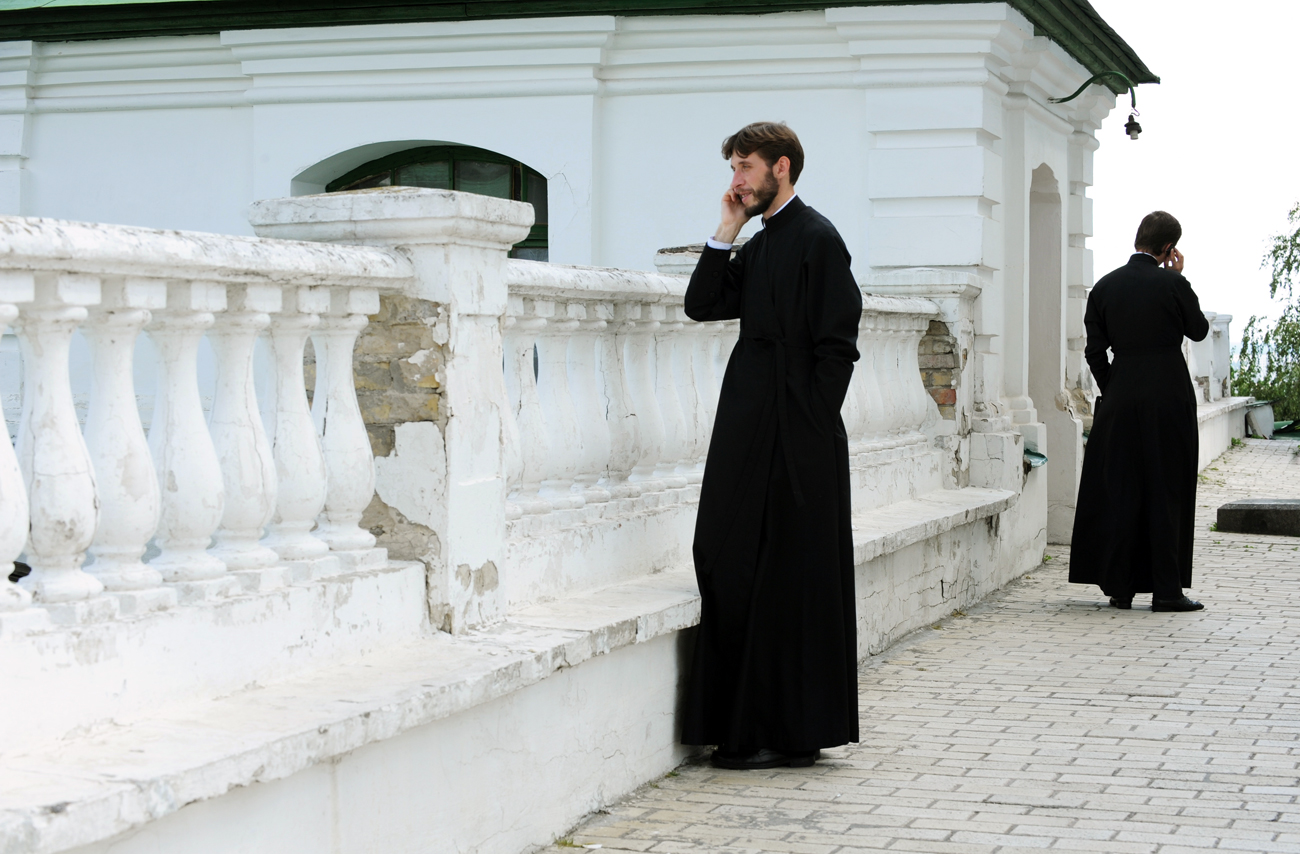 The founders of the Elitsy Orthodox social network believe that worshipers need a system that will allow them to constantly keep in touch with the Church. Photo: Inside the Kiev-Pechora Monastery.