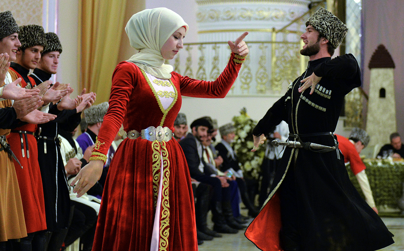 Celebración del Día de la Mujer Chechena en Grozni, capital de la república caucáusica.