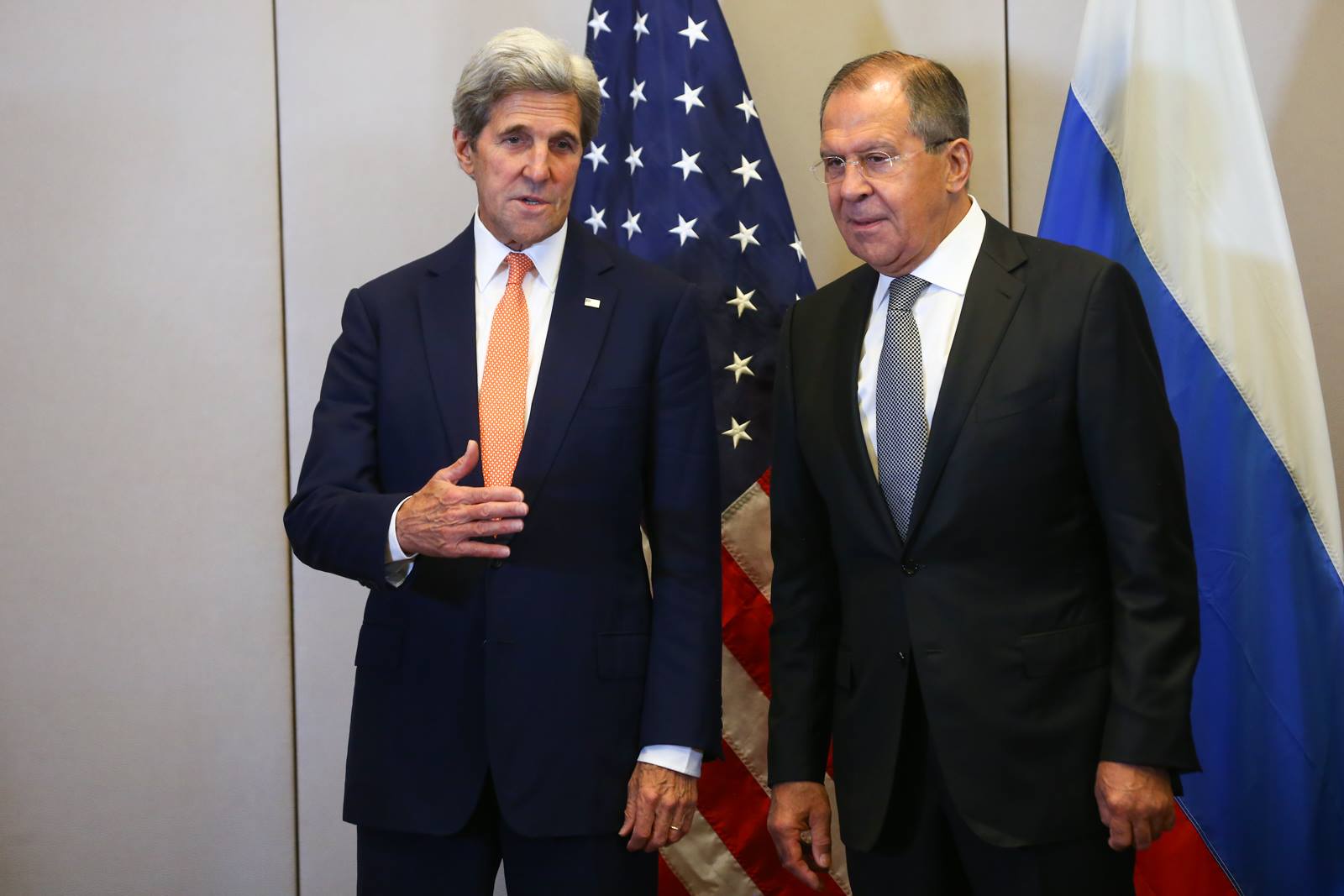 Pertemuan ini merupakan pertemuan kedua antara Lavrov dan Kerry di sela-sela Sidang Majelis Umum PBB ke-71. 